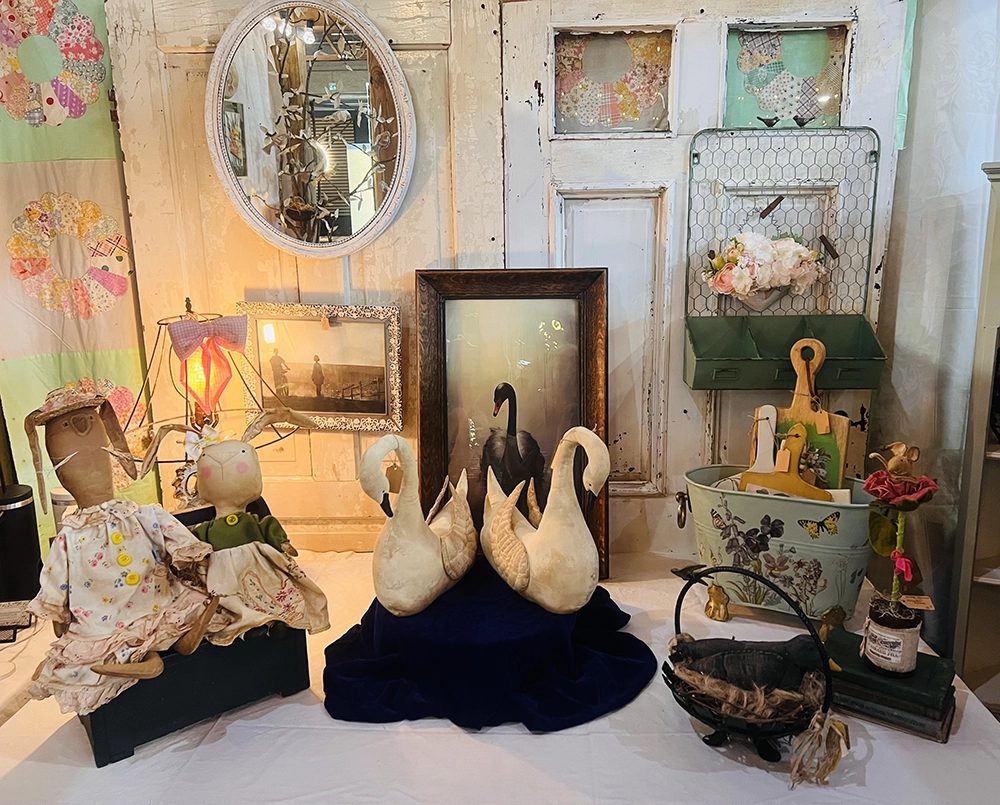 Vintage swans and primitive decor